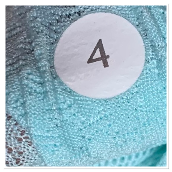 Lululemon Open Soul Athletic Halter Tank Top Built In Shelf Bra Blue Size 4 - Picture 6 of 7